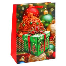Karácsonyi ajándéktáska 40x30x12 cm (4féle mintából álló válogatás – /ár 1 db-ért) (1)